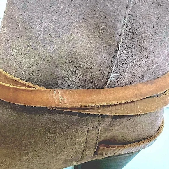 Golden Goose Suede Ankle Boots with Brown Straps - Picture 7 of 9